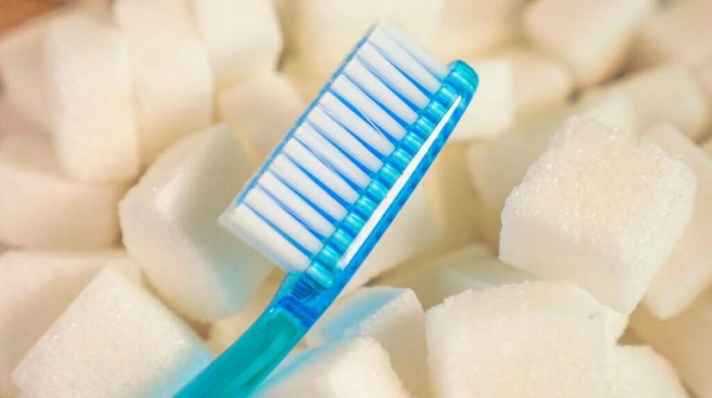 Inter Connection Between Diabetes and Oral Health